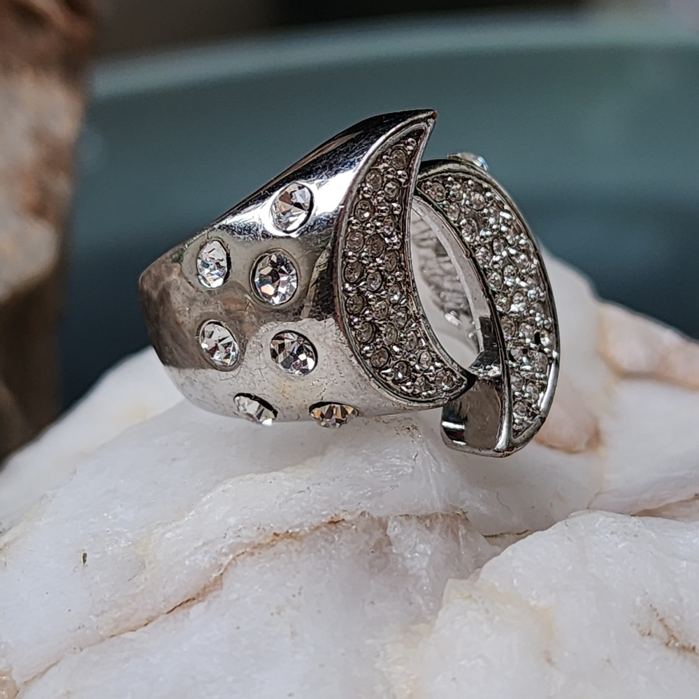 Statement Silver Ring White Crystals Macy's 2 Moon Cocktail Ring - Picture 8 of 15